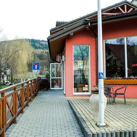 Hotel Krak Myślenice Exteriör bild