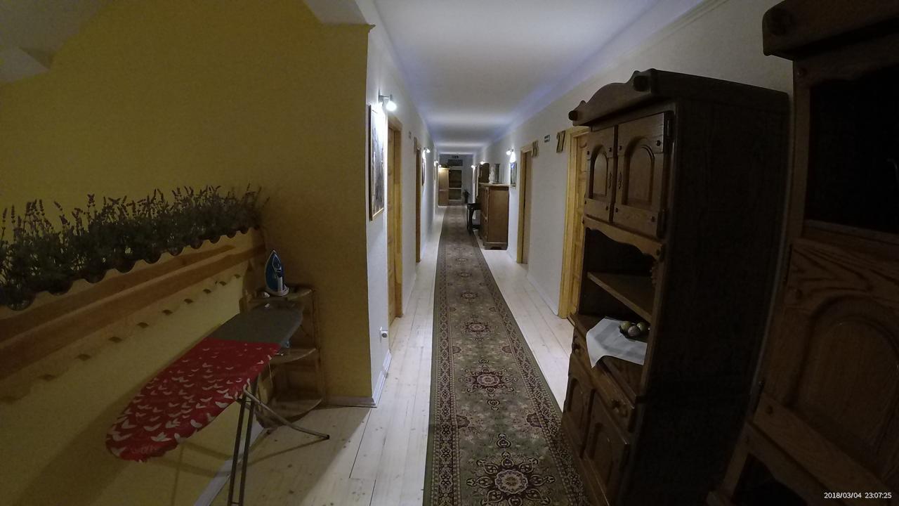 Hotel Krak Myślenice Exteriör bild