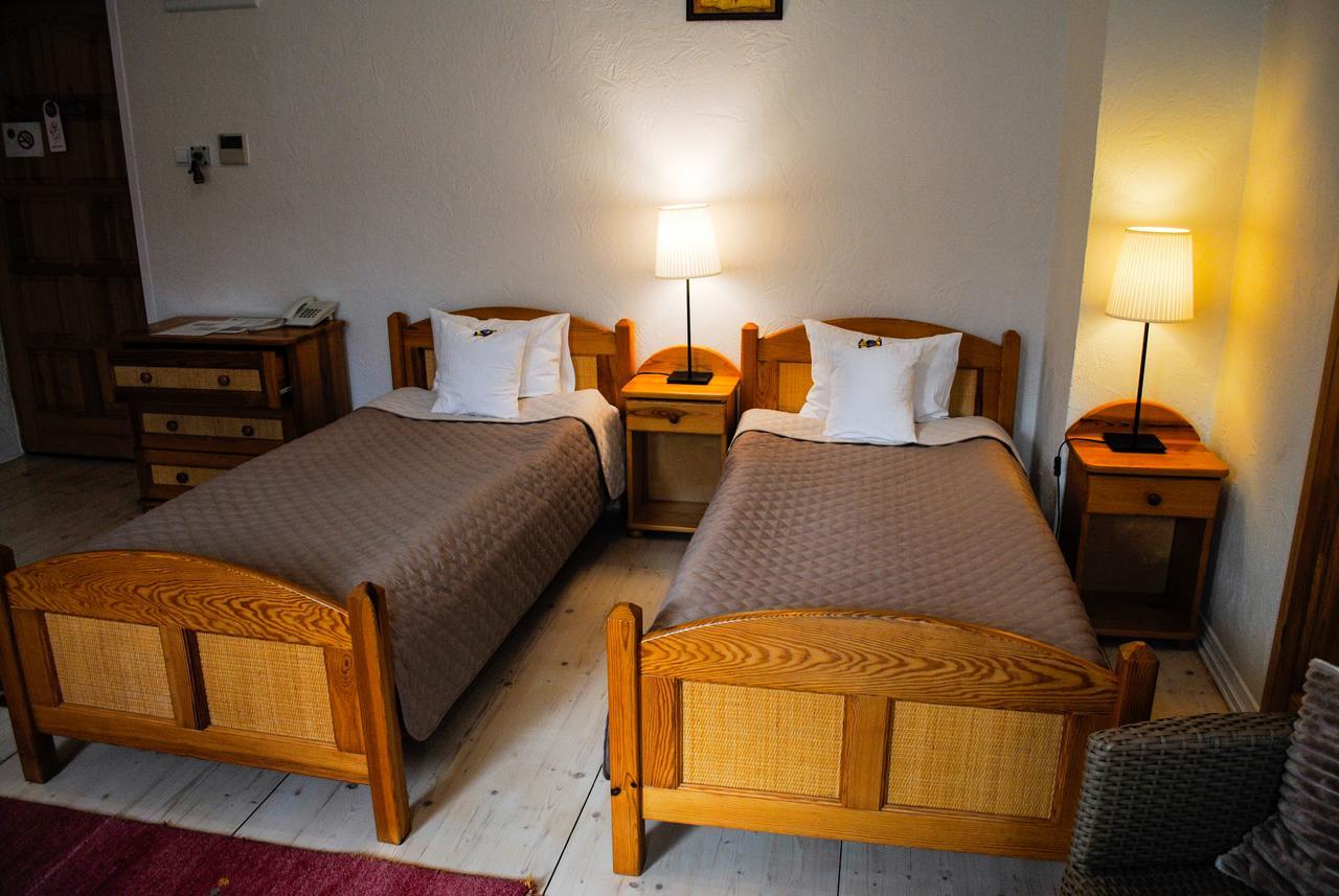 Hotel Krak Myślenice Exteriör bild