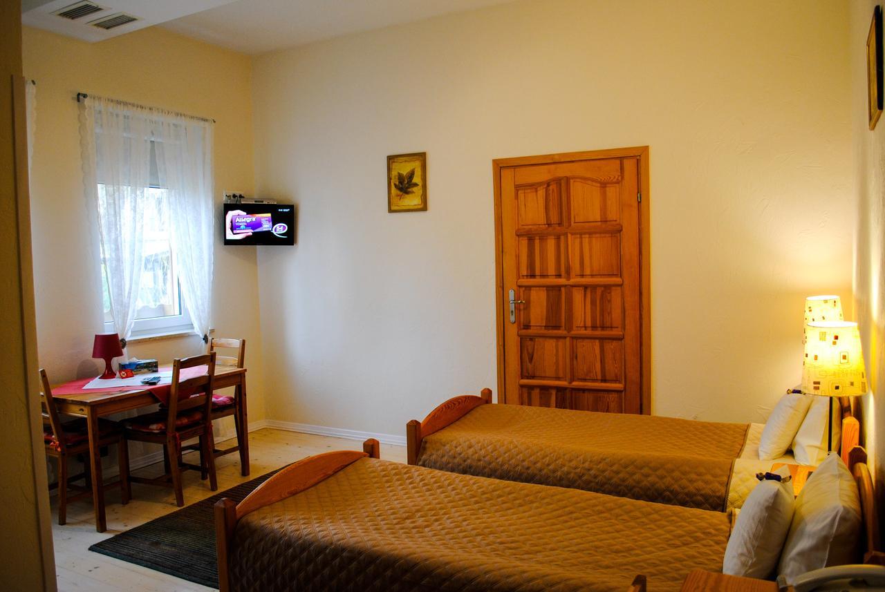 Hotel Krak Myślenice Exteriör bild