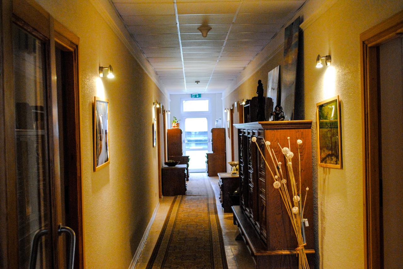 Hotel Krak Myślenice Exteriör bild